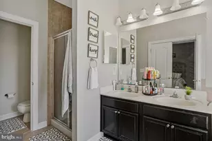 10613 Bristow Station Dr, Bristow, VA 20136 - Photo 38