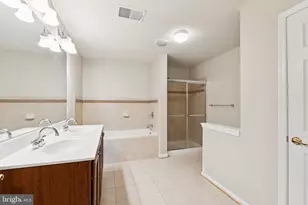 2807 Chinkapin Oak Ln, Woodbridge, VA 22191 - Photo 18