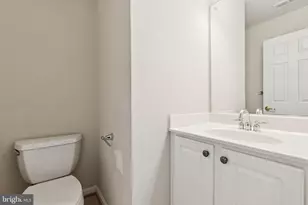 2807 Chinkapin Oak Ln, Woodbridge, VA 22191 - Photo 14