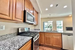 1599 Renate Dr, Woodbridge, VA 22192 - Photo 8