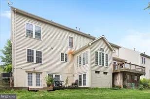 10012 Three Sisters Ct, Bristow, VA 20136 - Photo 10