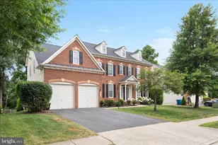 10012 Three Sisters Ct, Bristow, VA 20136 - Photo 12