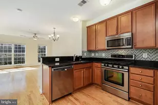 15221 Leicestershire St, Woodbridge, VA 22191 - Photo 6