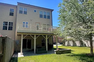 6629 Bartrams Forest Ln, Haymarket, VA 20169 - Photo 2