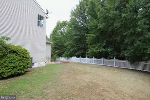3073 Azalea Sands Ln, Dumfries, VA 22026 - Photo 16