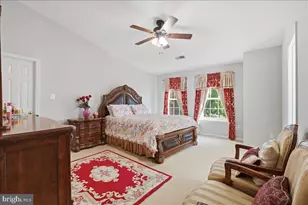 14204 Forbes Pl, Gainesville, VA 20155 - Photo 14