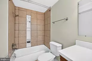 12585 Kempston Ln, Woodbridge, VA 22192 - Photo 22