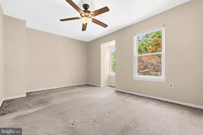 15203 Valley Stream Drive, Woodbridge, VA 22191 - Photo 16