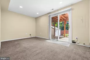 15203 Valley Stream Dr, Woodbridge, VA 22191 - Photo 24