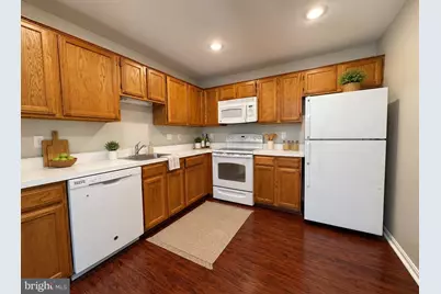 8141 Bayonet Way #204, Manassas, VA 20109 - Photo 4