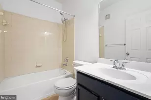 2619 Eastbourne Dr, Woodbridge, VA 22191 - Photo 22