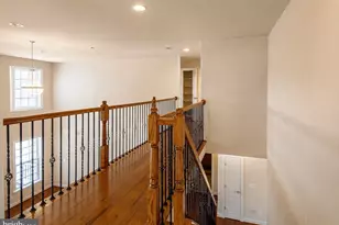 15329 Colonel Tansill Ct, Woodbridge, VA 22193 - Photo 8