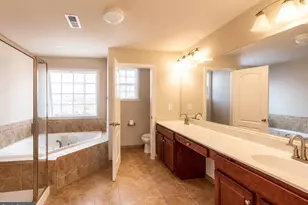 15329 Colonel Tansill Ct, Woodbridge, VA 22193 - Photo 10