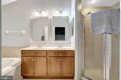 4302 Potomac Highlands Circle, Triangle, VA 22172 - Photo 12