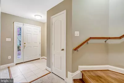 4302 Potomac Highlands Circle, Triangle, VA 22172 - Photo 4