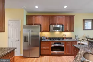14549 Crossfield Way, Woodbridge, VA 22191 - Photo 12