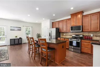 7030 Darbey Knoll Drive, Gainesville, VA 20155 - Photo 2