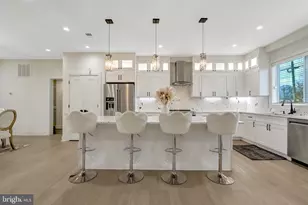 8709 Yorkshire Ln, Manassas, VA 20111 - Photo 6