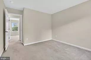 7629 Hamelin Ln, Gainesville, VA 20155 - Photo 36
