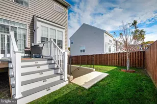 3185 Barbeque Pl, Woodbridge, VA 22193 - Photo 28