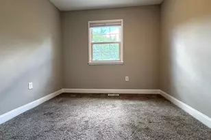 2819 Banks Ct, Dumfries, VA 22026 - Photo 14