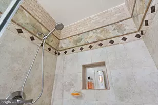 3523 Castle Hill Dr, Woodbridge, VA 22193 - Photo 22
