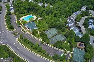 15361 Warm Springs Ln, Manassas, VA 20112 - Photo 2