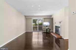 11976 Cardamom Dr, Woodbridge, VA 22192 - Photo 10