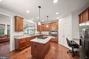 9405 Lomax Forest Dr, Manassas, VA 20112 - Photo 16