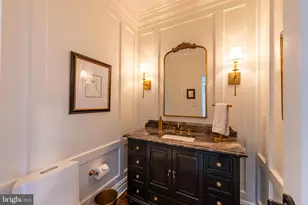 8125 Crooked Oaks Ct, Gainesville, VA 20155 - Photo 18