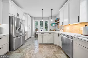 13732 Heritage Valley Way, Gainesville, VA 20155 - Photo 12
