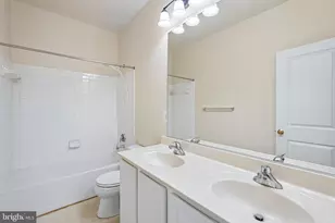 9046 Roaring Spring Loop, Bristow, VA 20136 - Photo 22