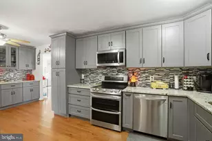 13203 Delaney Rd, Woodbridge, VA 22193 - Photo 12