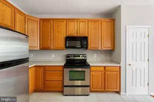 17633 Four Seasons Dr, Dumfries, VA 22025 - Photo 20