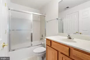 17633 Four Seasons Dr, Dumfries, VA 22025 - Photo 40