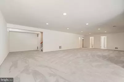 17633 Four Seasons Drive, Dumfries, VA 22025 - Photo 36