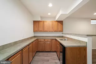 17239 Four Seasons Dr, Dumfries, VA 22025 - Photo 46