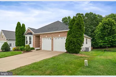 17239 Four Seasons Drive, Dumfries, VA 22025 - Photo 6