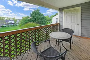 7828 Waverley Mill Ct, Gainesville, VA 20155 - Photo 4