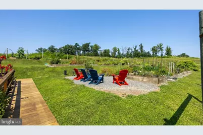 2425 Morgans Point Drive, Dumfries, VA 22026 - Photo 88