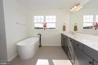 2425 Morgans Point Drive, Dumfries, VA 22026 - Photo 28