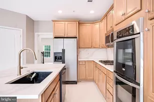 7198 Little Thames Drive, Gainesville, VA 20155 - Photo 16