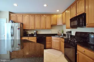 14354 Verde Pl, Haymarket, VA 20169 - Photo 20