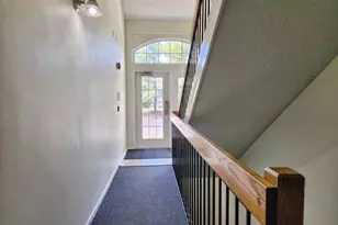 15641 Horseshoe Ln, Woodbridge, VA 22191 - Photo 4