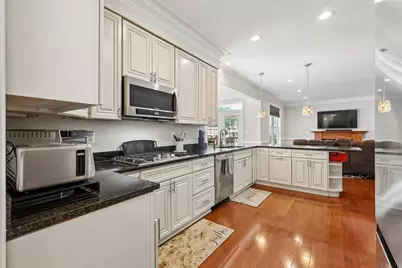 6217 Oakland Drive, Woodbridge, VA 22193 - Photo 4
