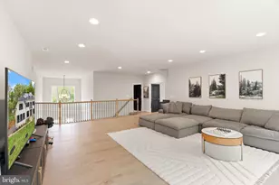5606 Beachview Creek Dr, Woodbridge, VA 22192 - Photo 20