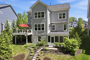17942 Woods View Dr, Dumfries, VA 22026 - Photo 52
