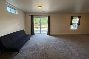 8905 Edmonston Dr, Bristow, VA 20136 - Photo 16