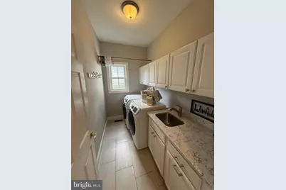14093 Burnley Glen Court, Haymarket, VA 20169 - Photo 6