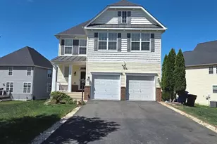 14986 Gossom Manor Pl, Haymarket, VA 20169 - Photo 2